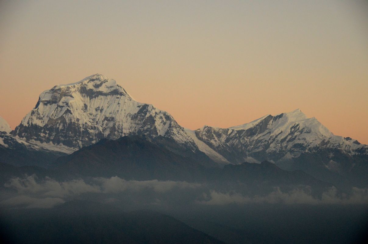 Poon Hill 02 Dhaulagiri and Tukuche Peak Before Sunrise 
